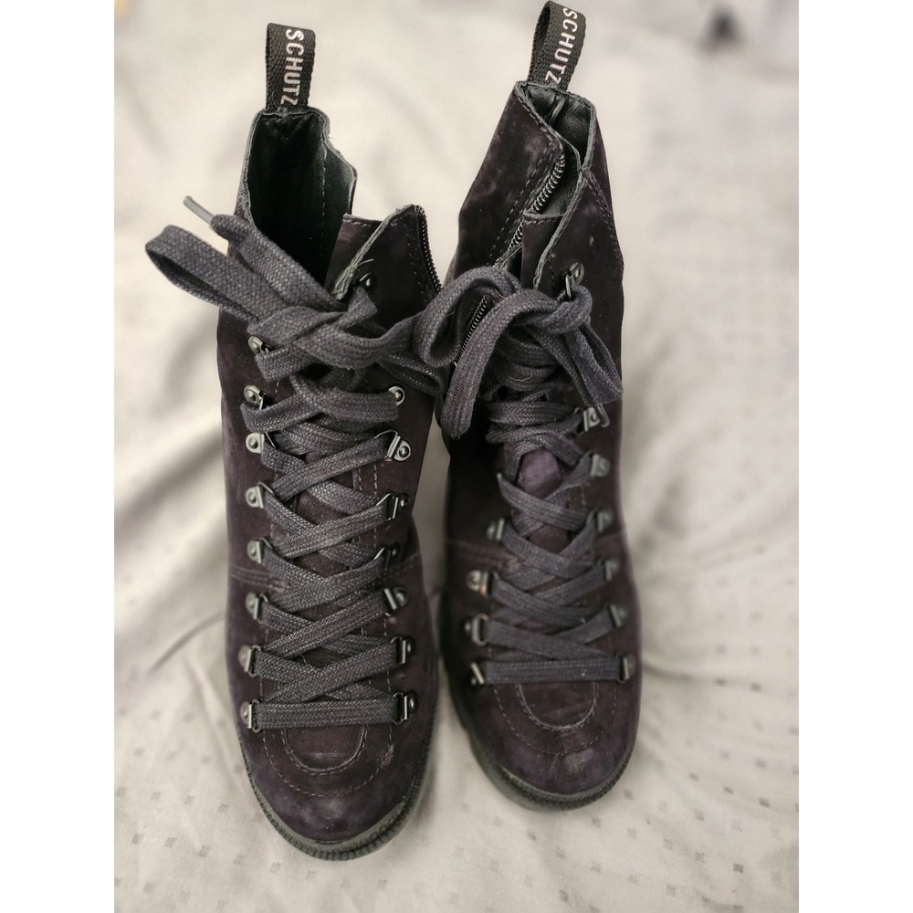 Schutz Blck Suede Lug Sole Combat Boots Wmens 7B Lace Up Side Zip Platform Ankle